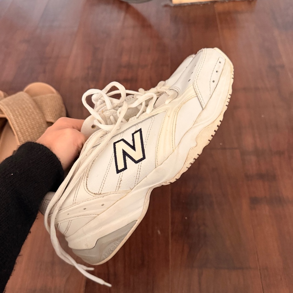 Womens New Balance 624